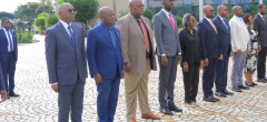 Gabon/Descente des couleurs à l'Assemblée Nationale de Transition